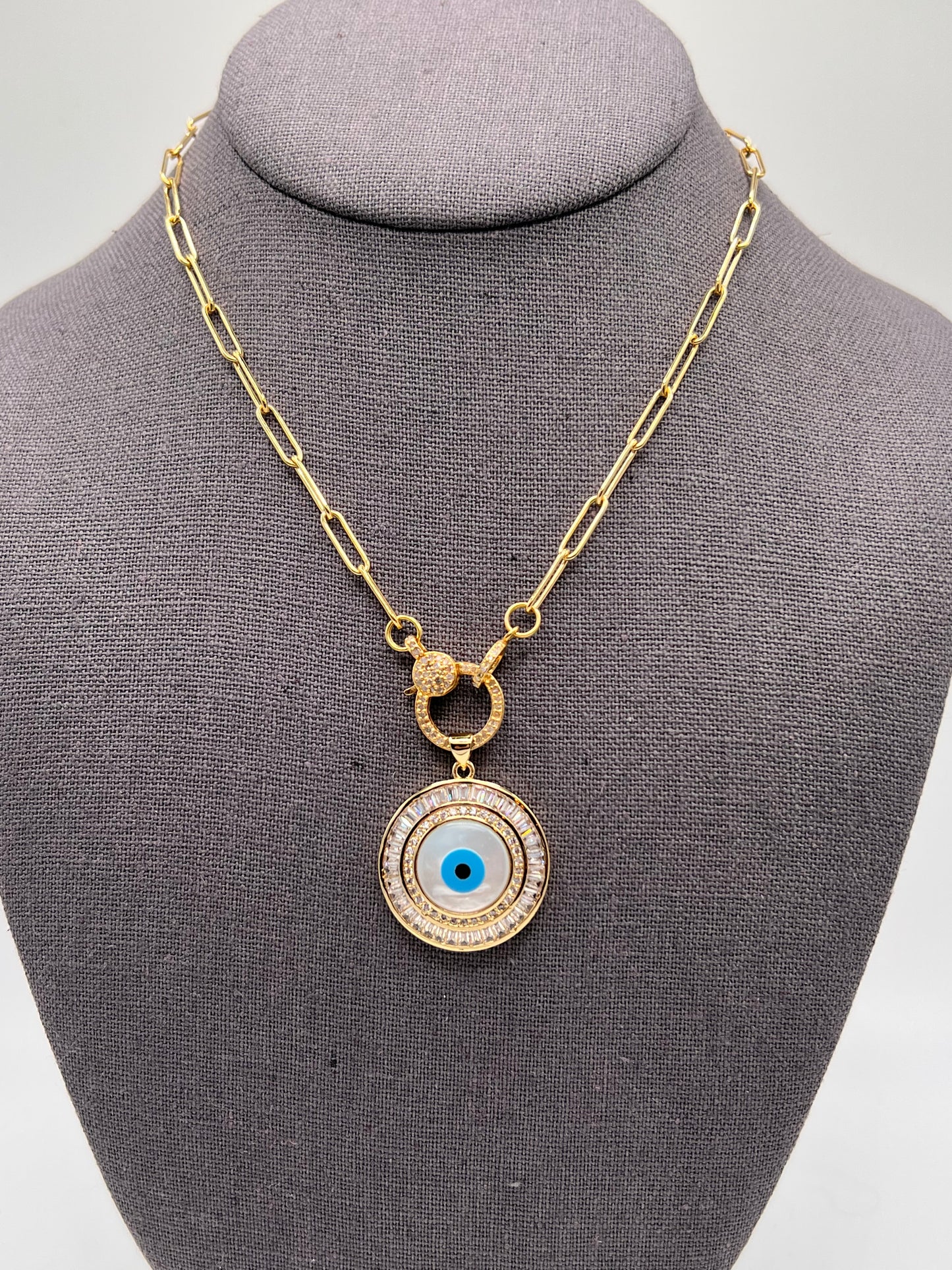 Paperclip Chain, Large Evil Eye